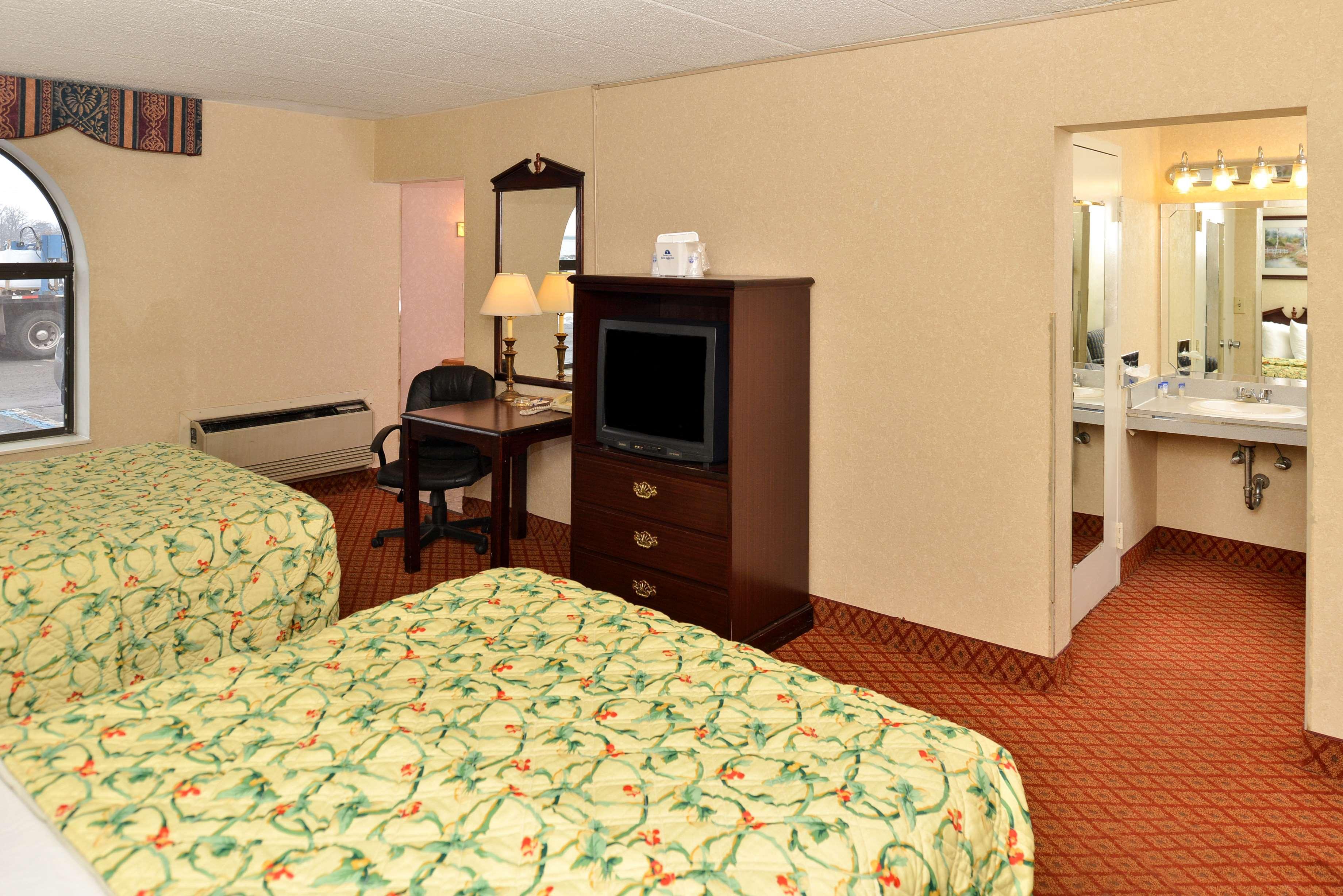Baymont By Wyndham Northwood Motel Exterior photo