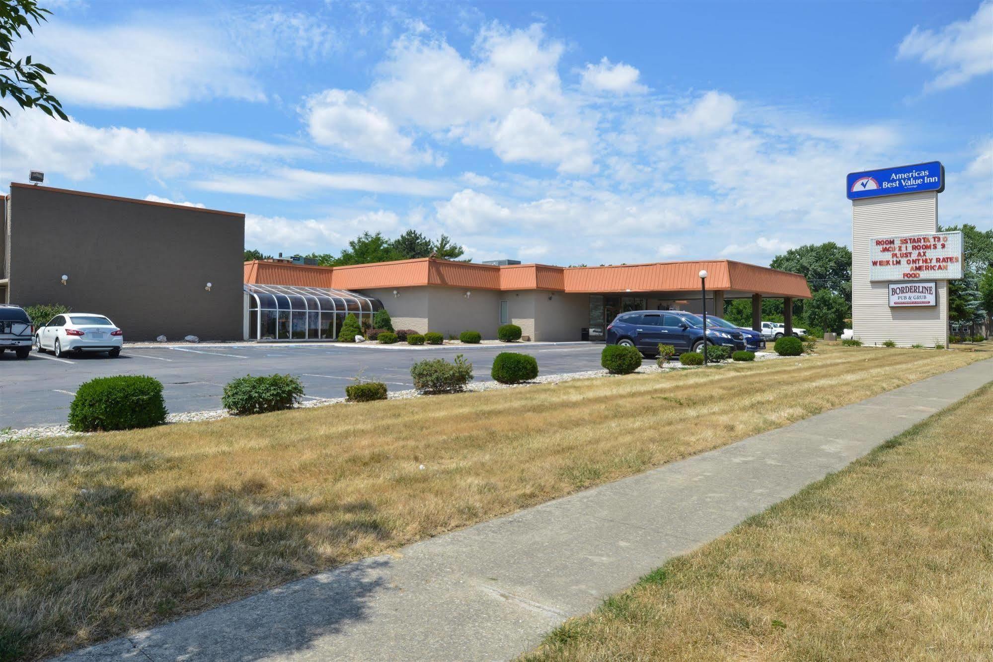 Baymont By Wyndham Northwood Motel Exterior photo